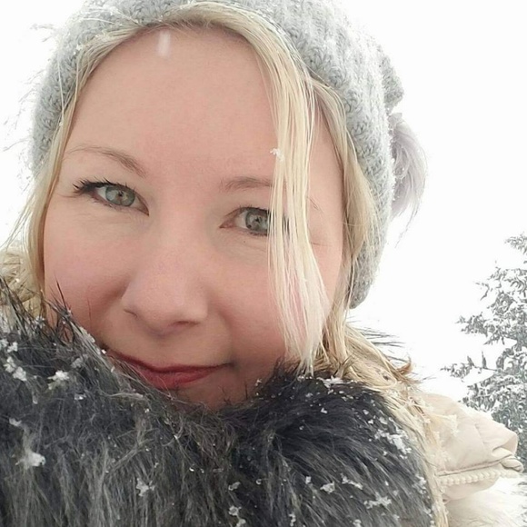 Meet the Posher Other - Meet your Posher, Zena